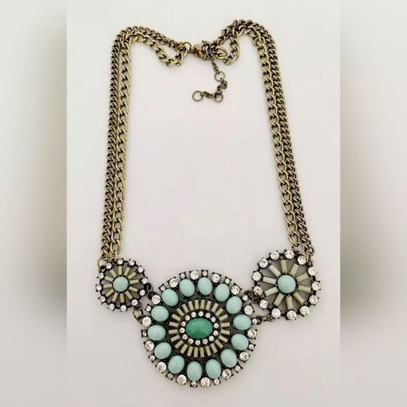 J.CREW ANTIQUE GOLD TONE GREEN CUT CRYSTAL 21"-24" NECKLACE NWOT - Picture 1 of 3